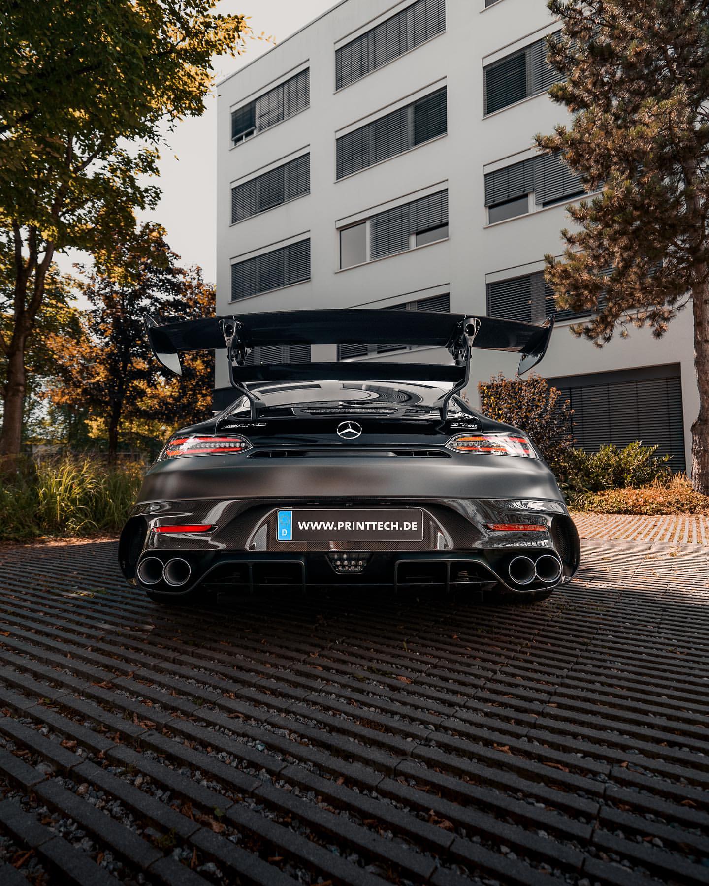 梅赛德斯·奔驰AMG GT Black Series