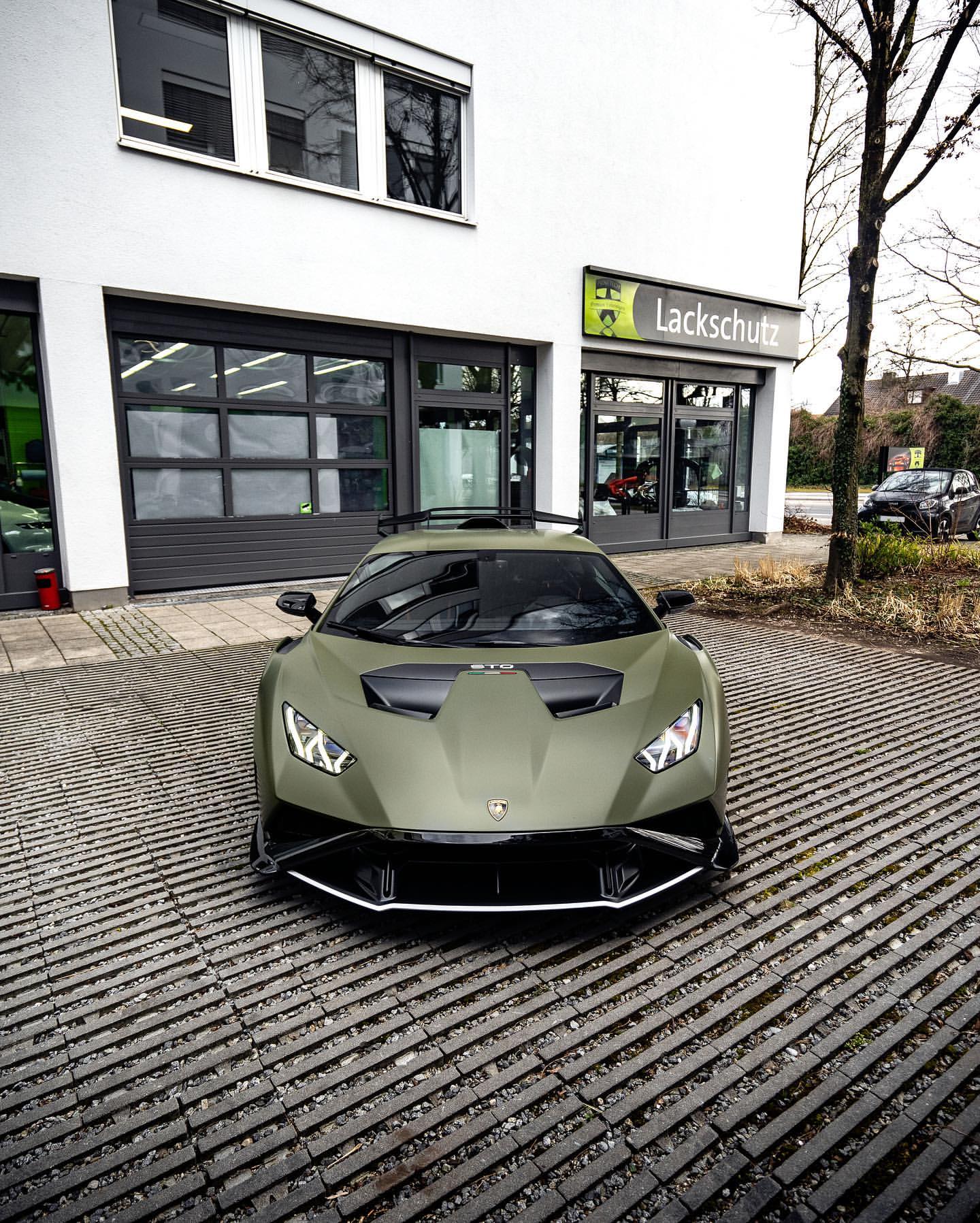 兰博基尼Huracán STO