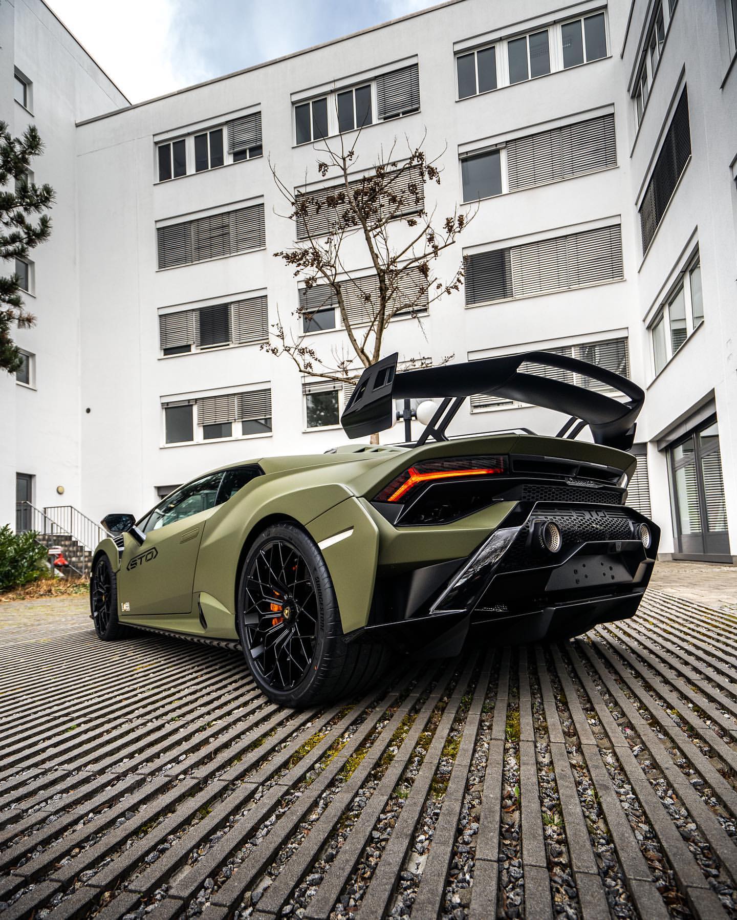 兰博基尼Huracán STO