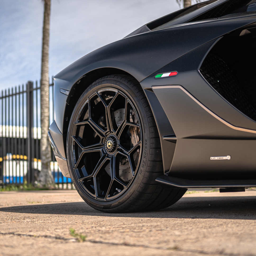兰博基尼Aventador 780-4 Ultimae