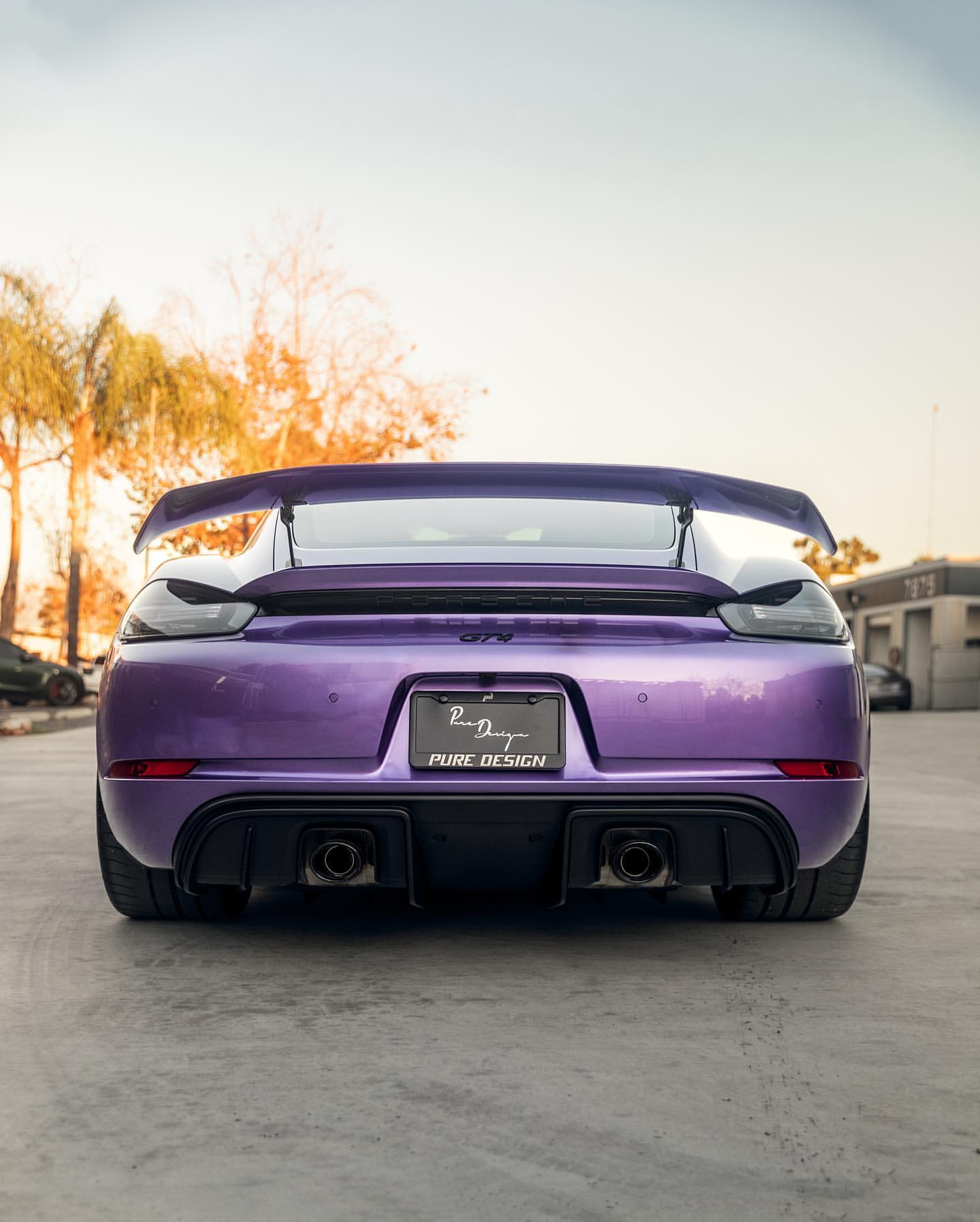 保时捷718 GT4