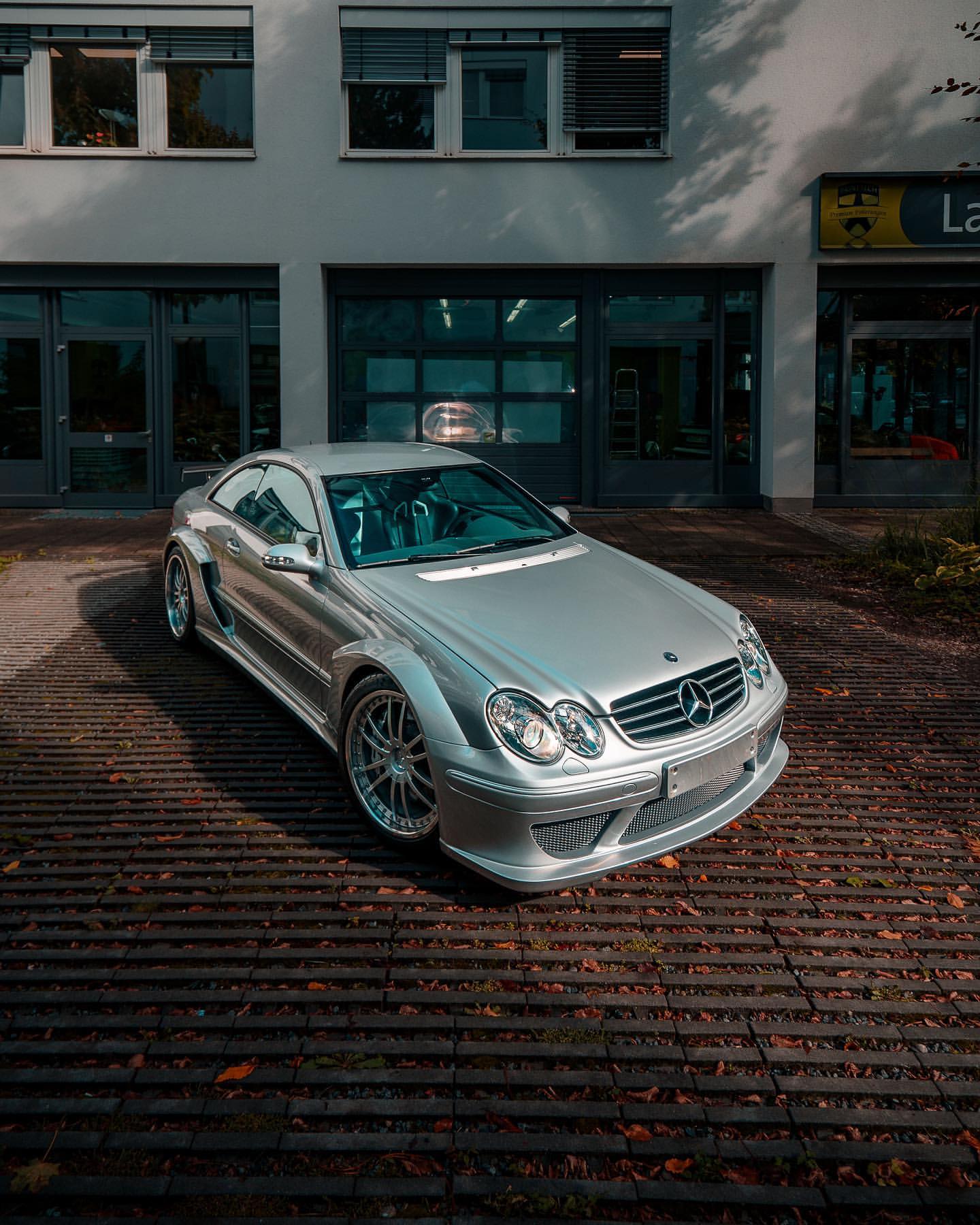 梅赛德斯奔驰CLK DTM AMG