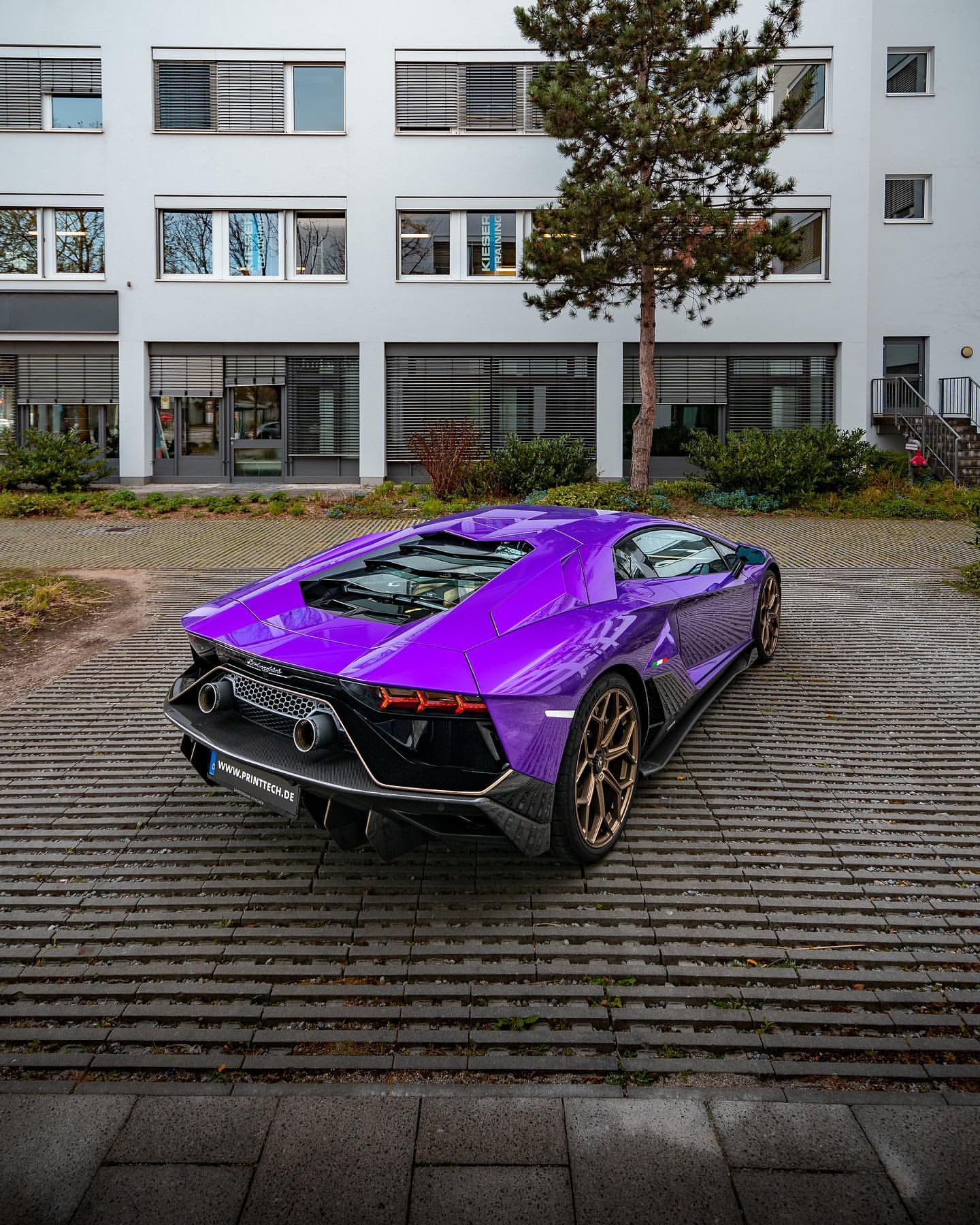 兰博基尼Aventador