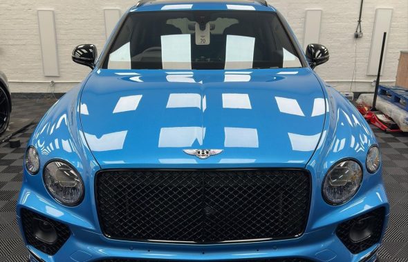 宾利添越Bentayga Speed