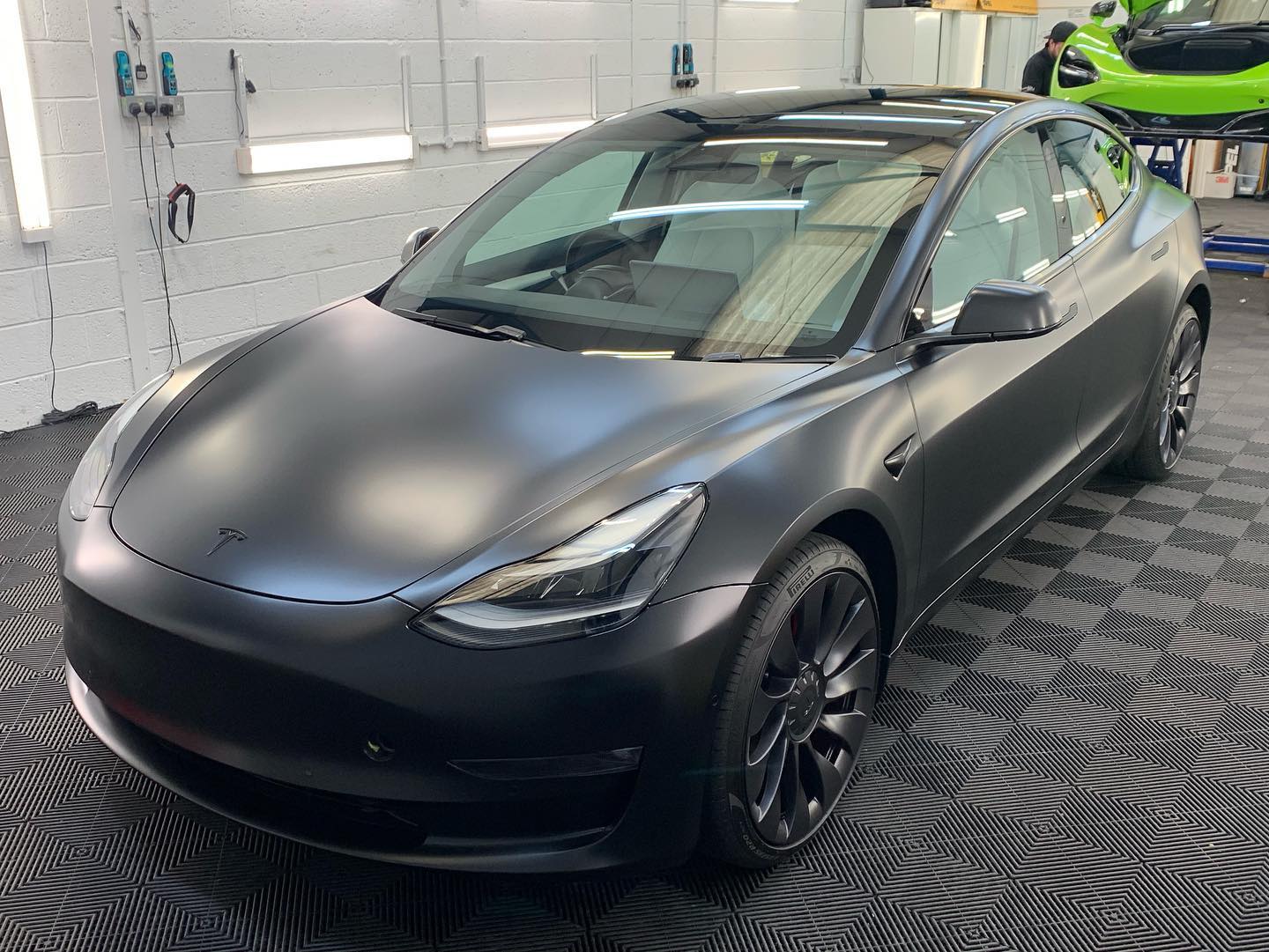 特斯拉MODEL 3