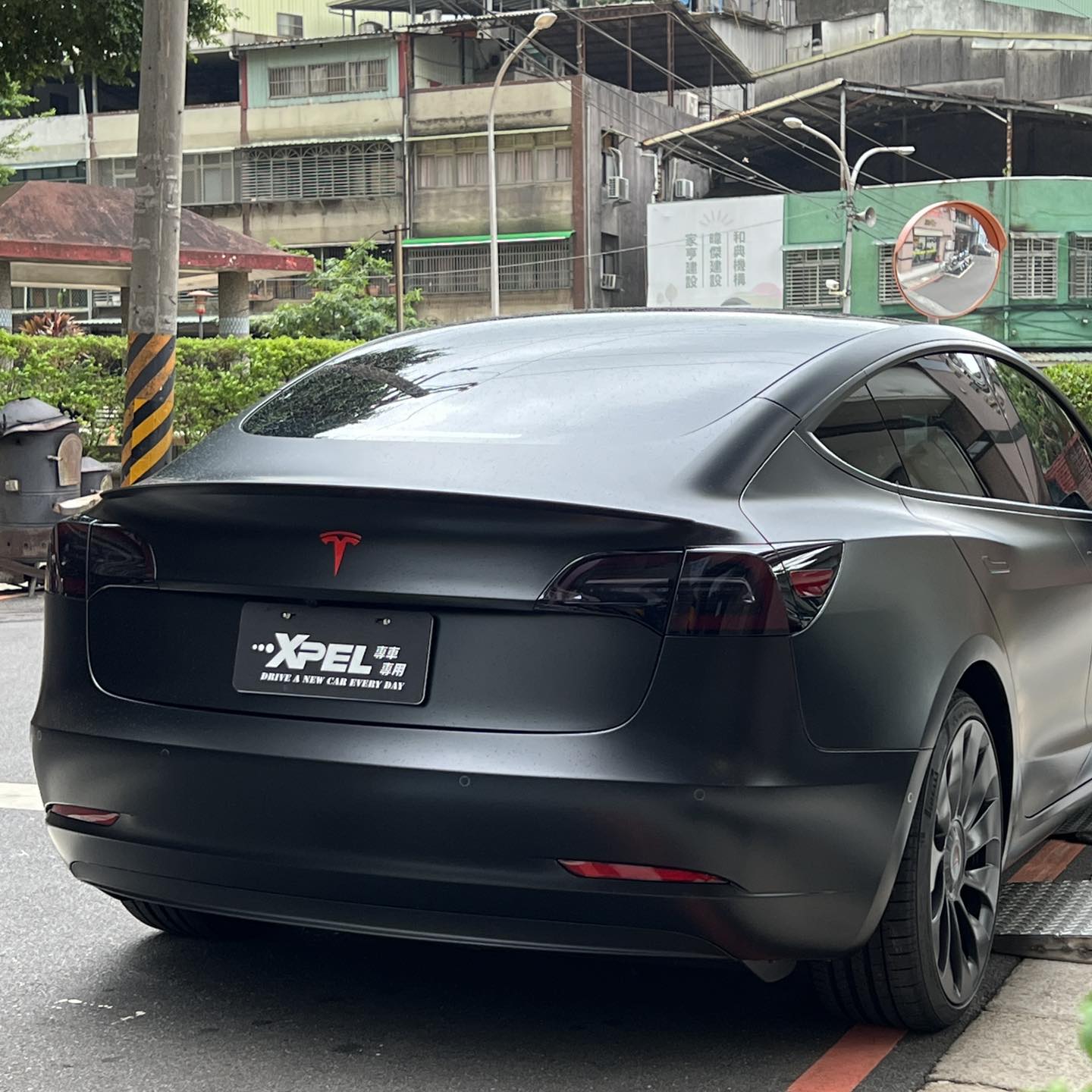 特斯拉Model 3