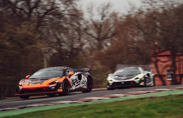 XPEL 支持车队 Optimum Motorsport 重返英国 GT 赛场