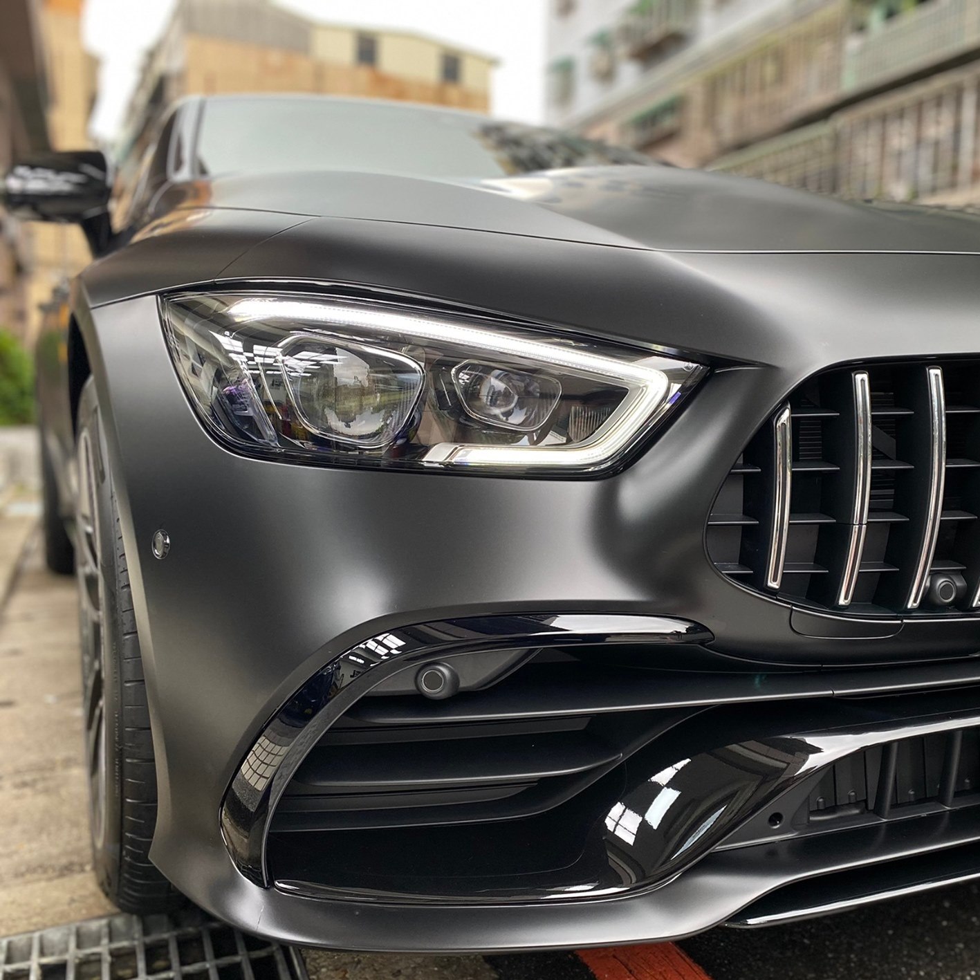 梅赛德斯·奔驰AMG GT43