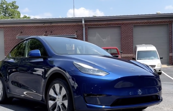 特斯拉Model Y 装贴XPEL漆面保护膜