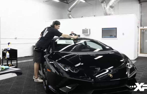 兰博基尼 Huracan 装贴XPEL漆面保护膜