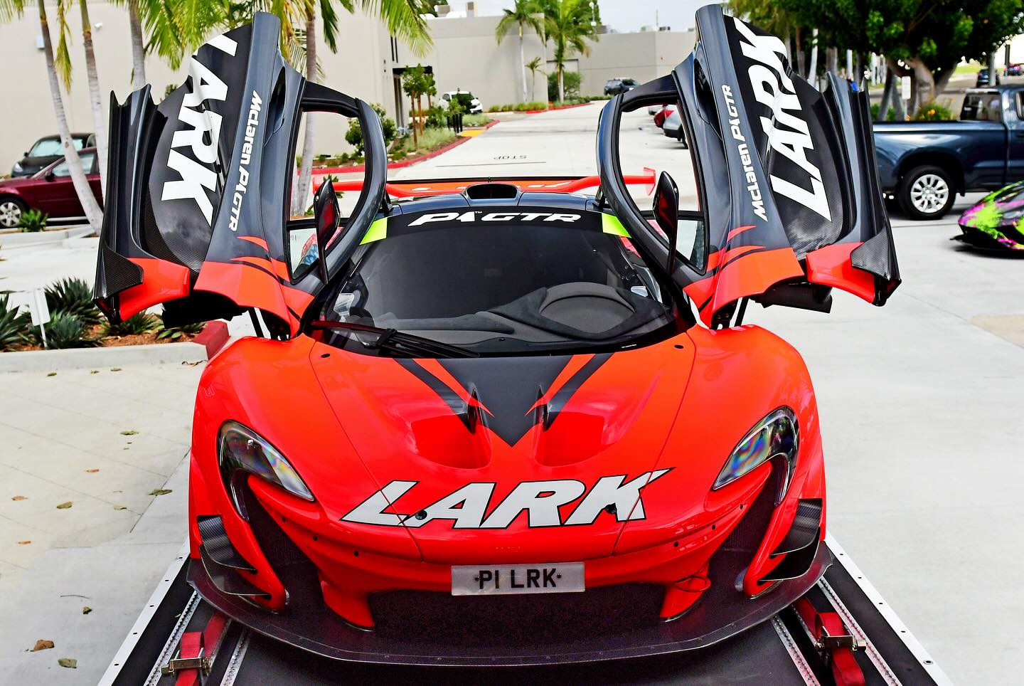 迈凯伦P1 GTR Lark